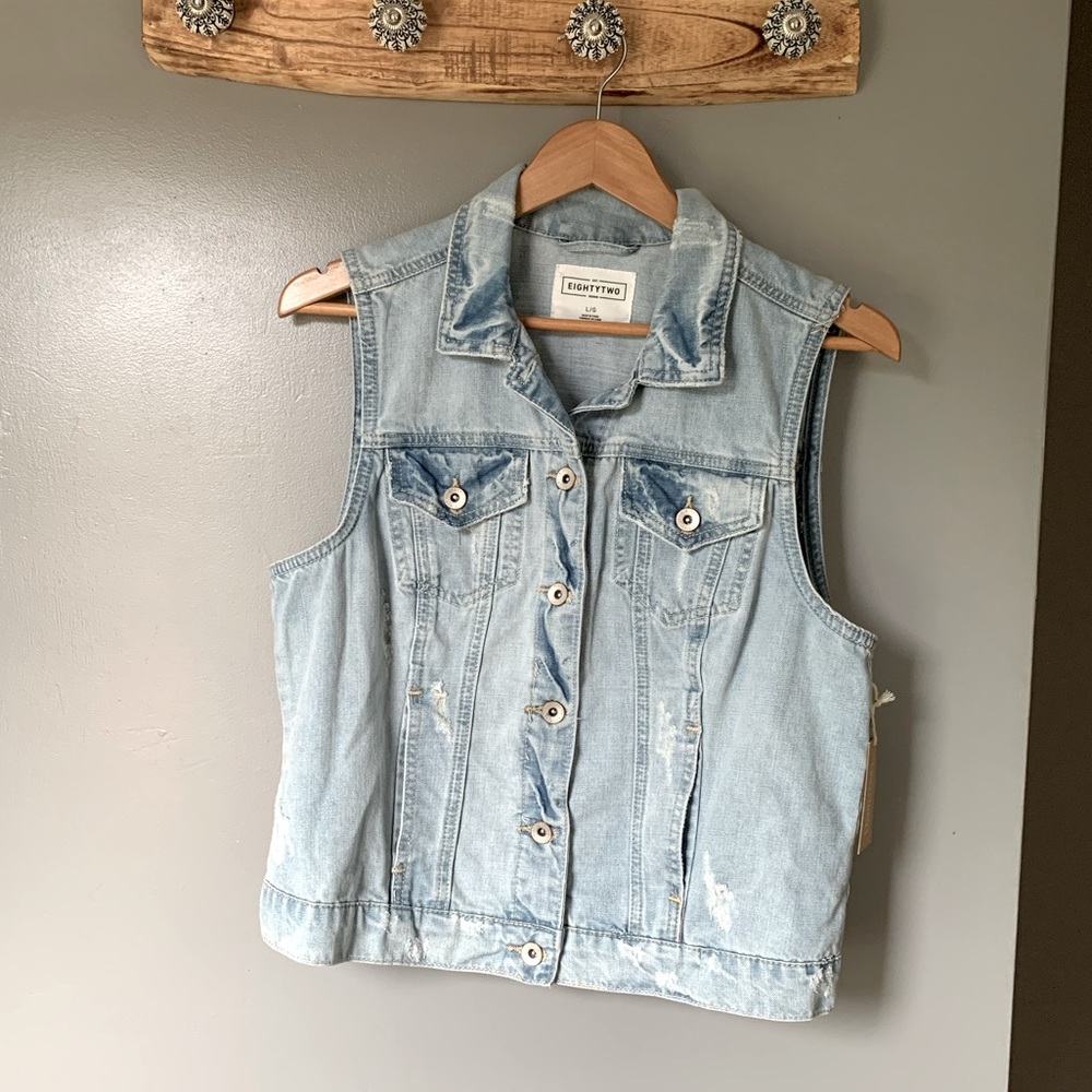 NWT Distressed Denim Button Acid Vintage Retro Style Sleeveless Jean Jacket Vest